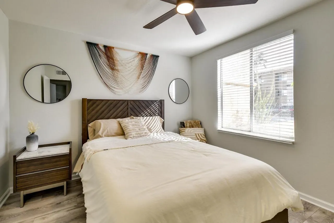 Apartmán Palm Springs Condo Rental With Pool And Hot Tub Access USA
